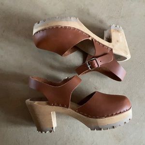 Mia ABBA sandal wooden clogs